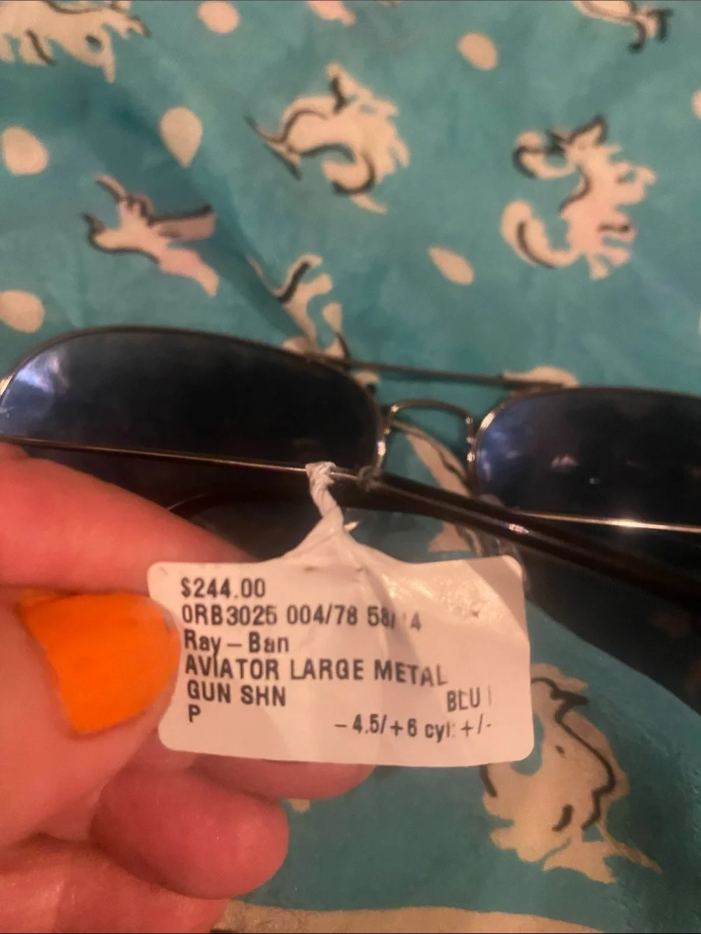 So COOL 😎 Ray-Ban Aviator Sunglasses - Silver Frame, Dark Gray Lenses